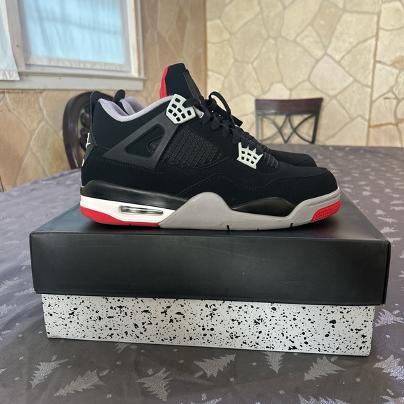 2019 Air Jordan 4 “Bred” Size 10 - Picture 1 of 5